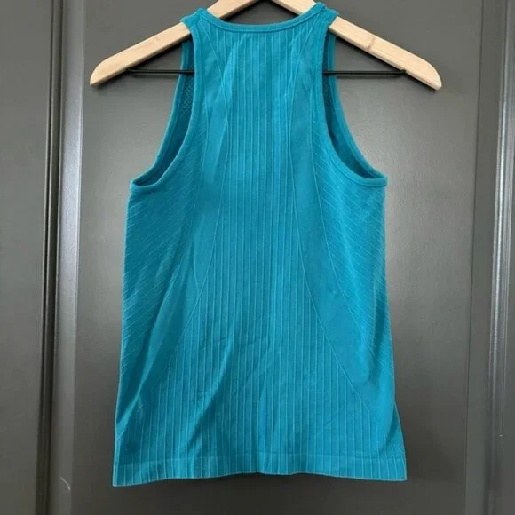 All in Motion Seamless Ribbed High Neck Laser Cut Active Workout Tank Top XS - Picture 6 of 6